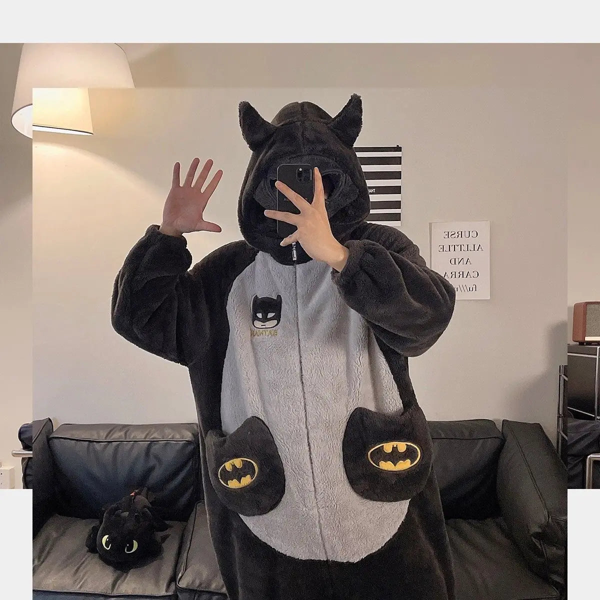 DC Cartoon Anime Batman Pajamas for Men and Women, Autumn and Winter Fashion, Creative and Stylish Casual Homewear Jumpsuit