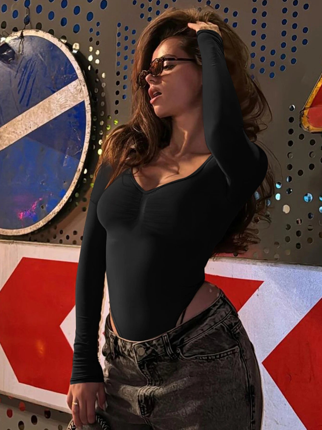 Dulzura O-Neck Long Sleeve Shirring Slim Bodysuit Women'S Solid Casual Versatile Romper Party Club Street Autumn Winter Clothes